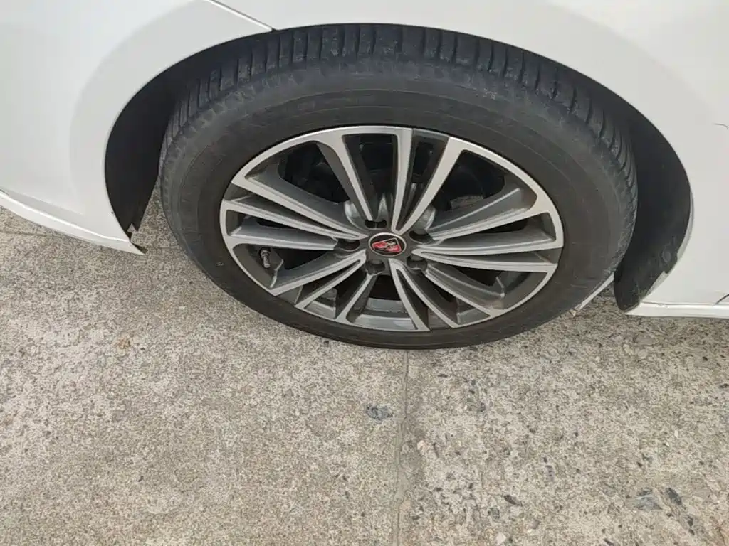 Roewe i6 Classic 2019 — фото 23