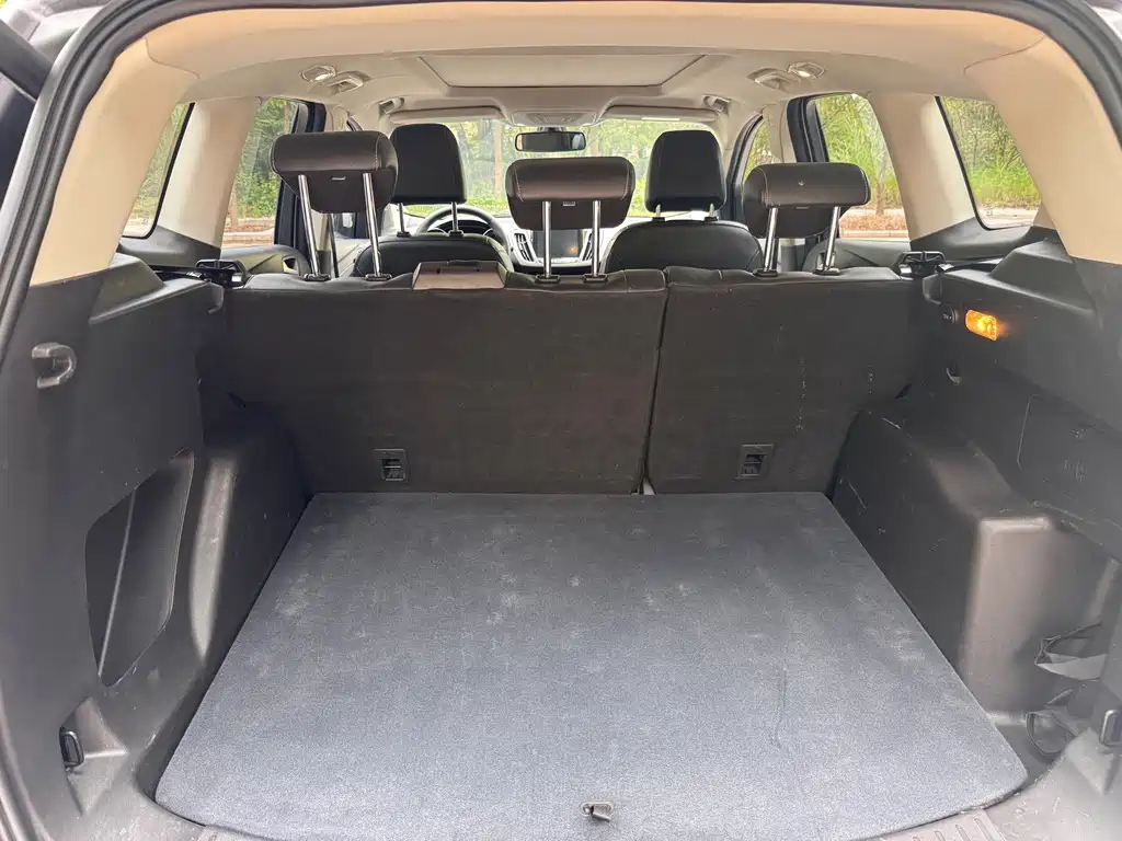 Ford Kuga 2019 — фото 10