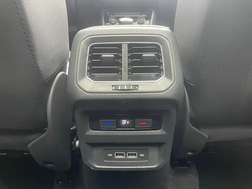 Volkswagen Tiguan L 2019 — фото 13
