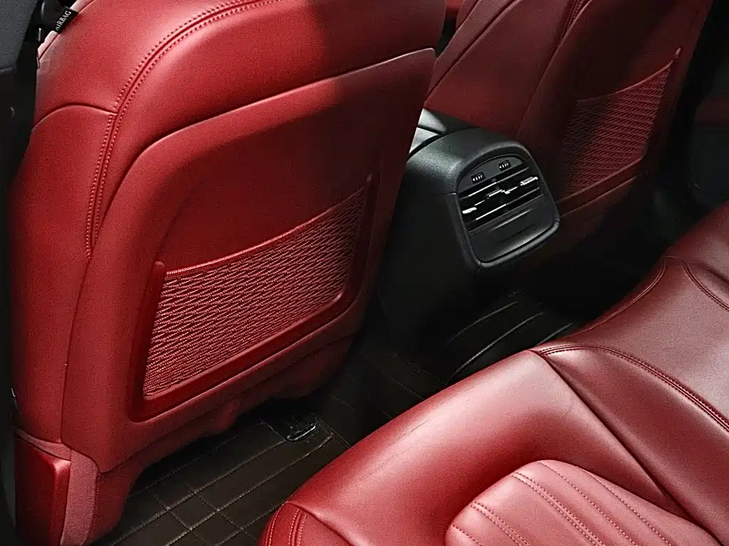 Maserati Ghibli 2022 — фото 13