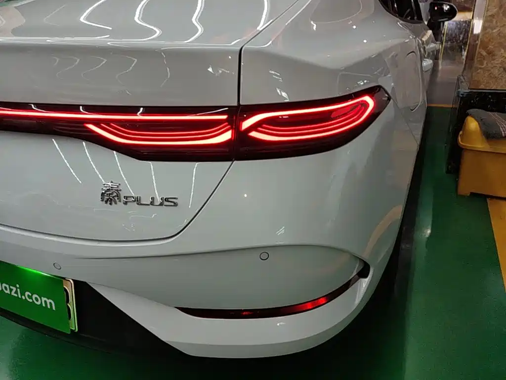 BYD Qin PLUS 2025 — фото 8
