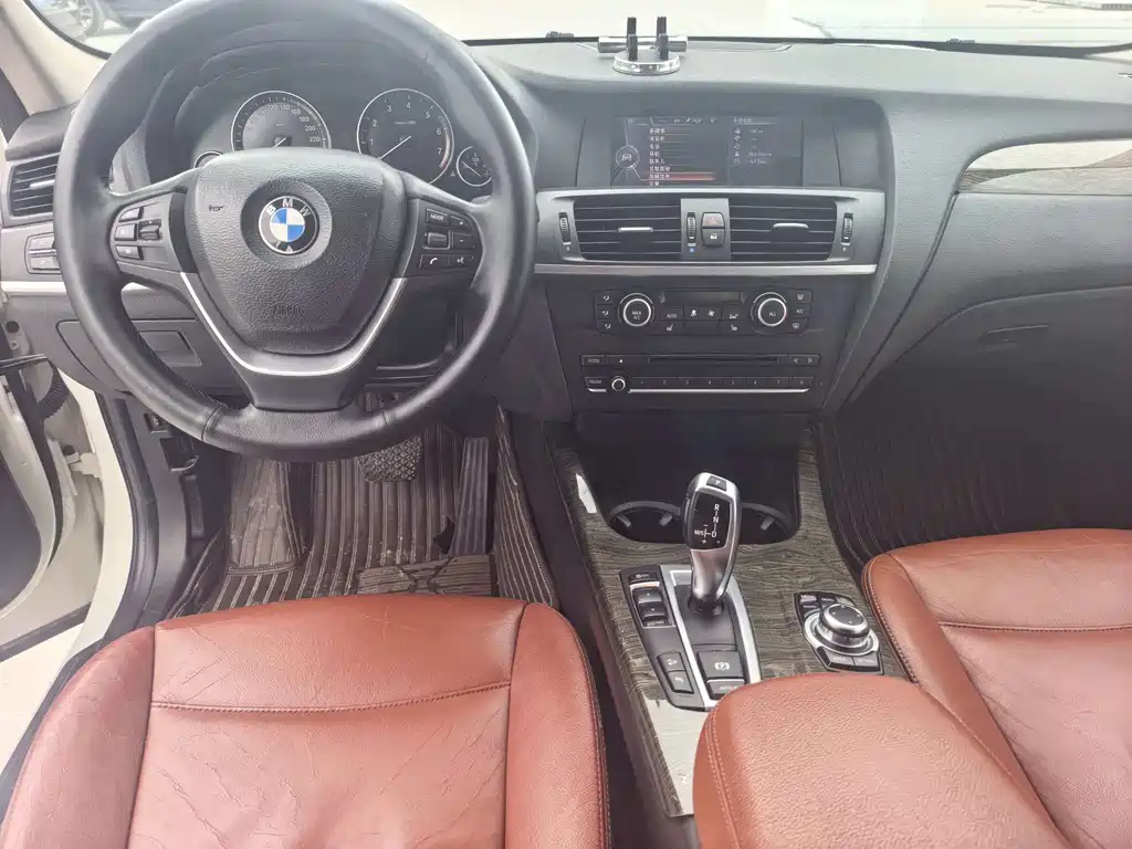 BMW X3 2013 — фото 6