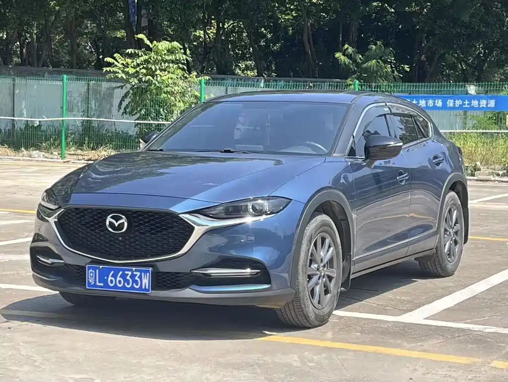 Mazda CX-4 2021 — фото 1