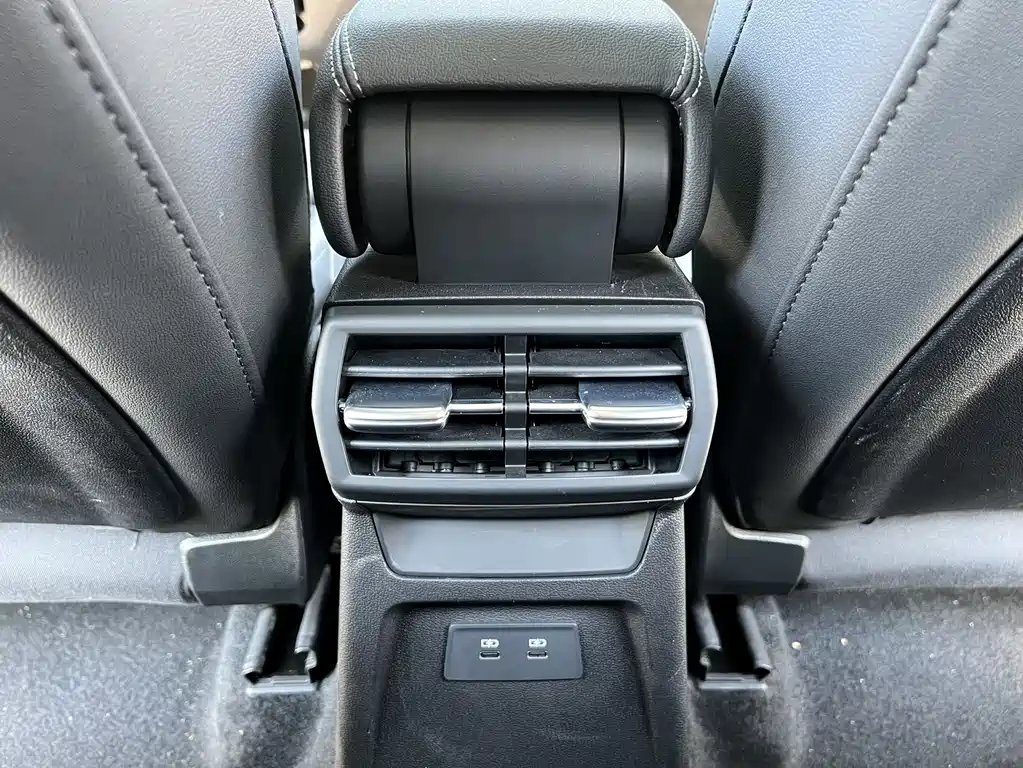 Audi A3 2023 — фото 16