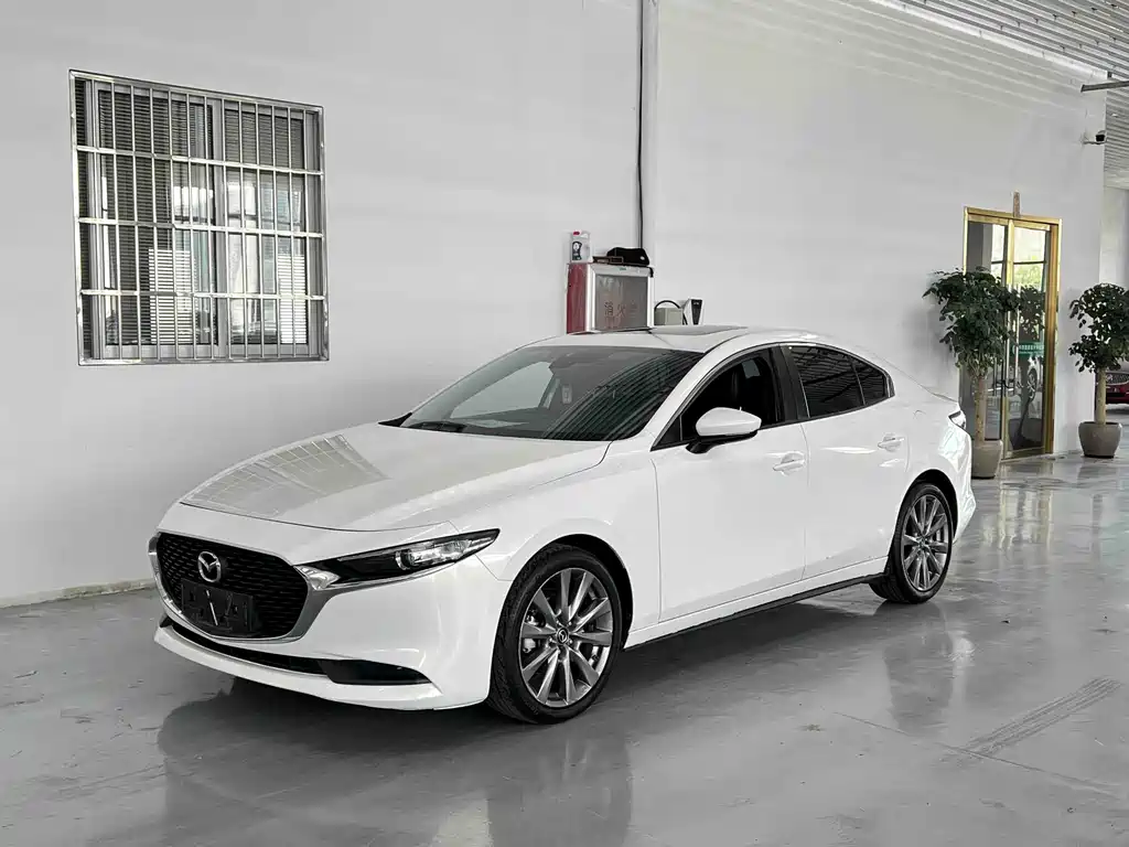 Mazda 3 Axela 2021