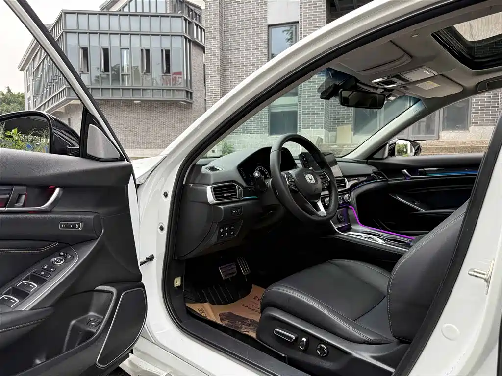 Honda Accord 2023 — фото 5