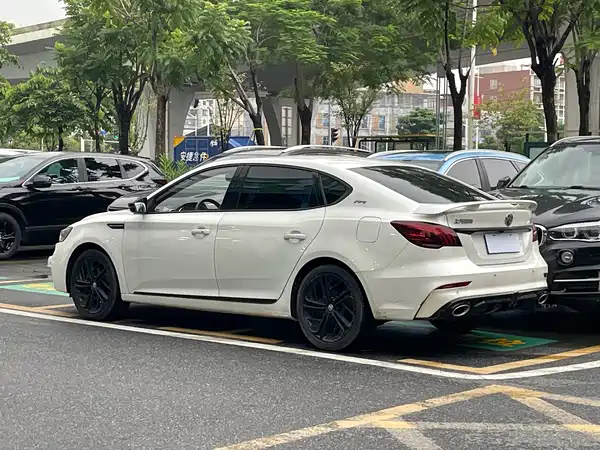 MG6 2020