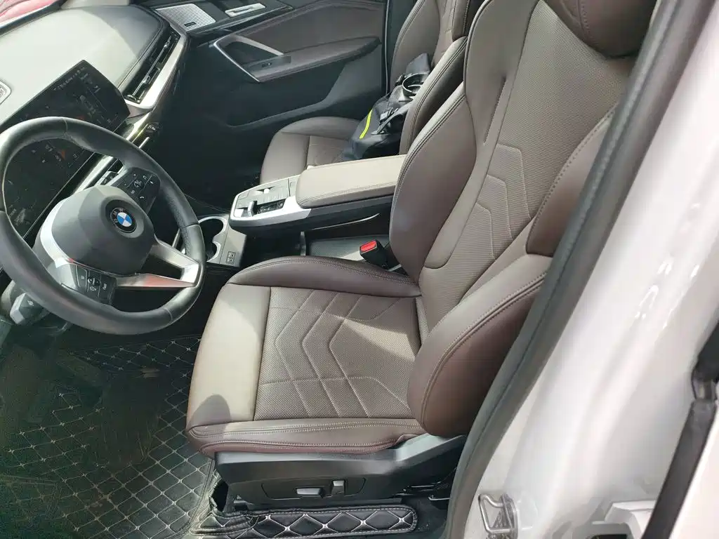 BMW X1 2024 — фото 11