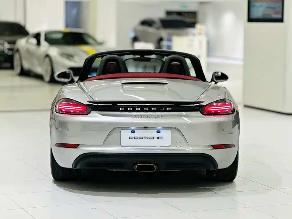 Porsche 718 2022 — фото 4