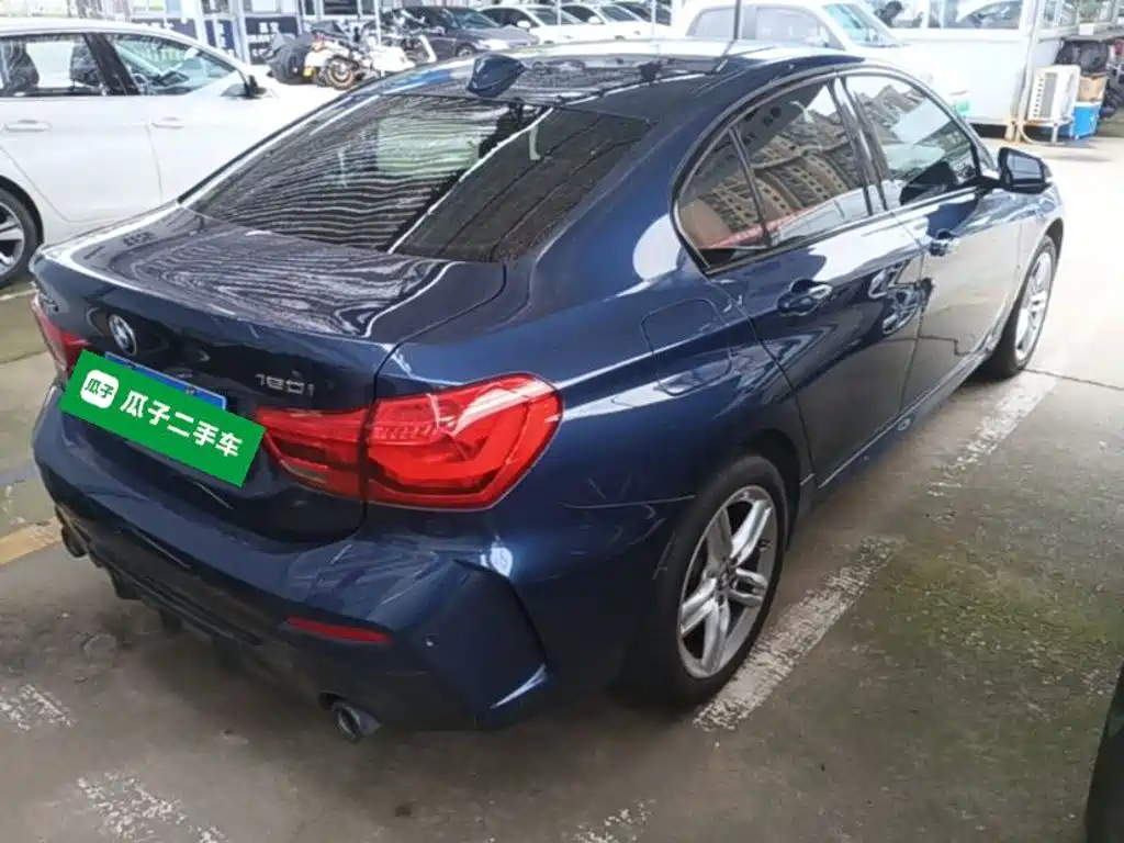 BMW 1 Series 2021