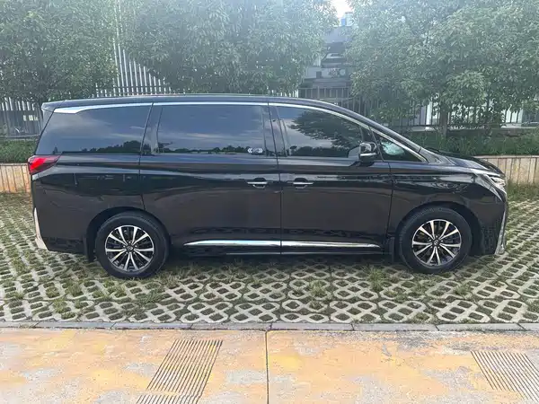 GAC Trumpchi M8 2023