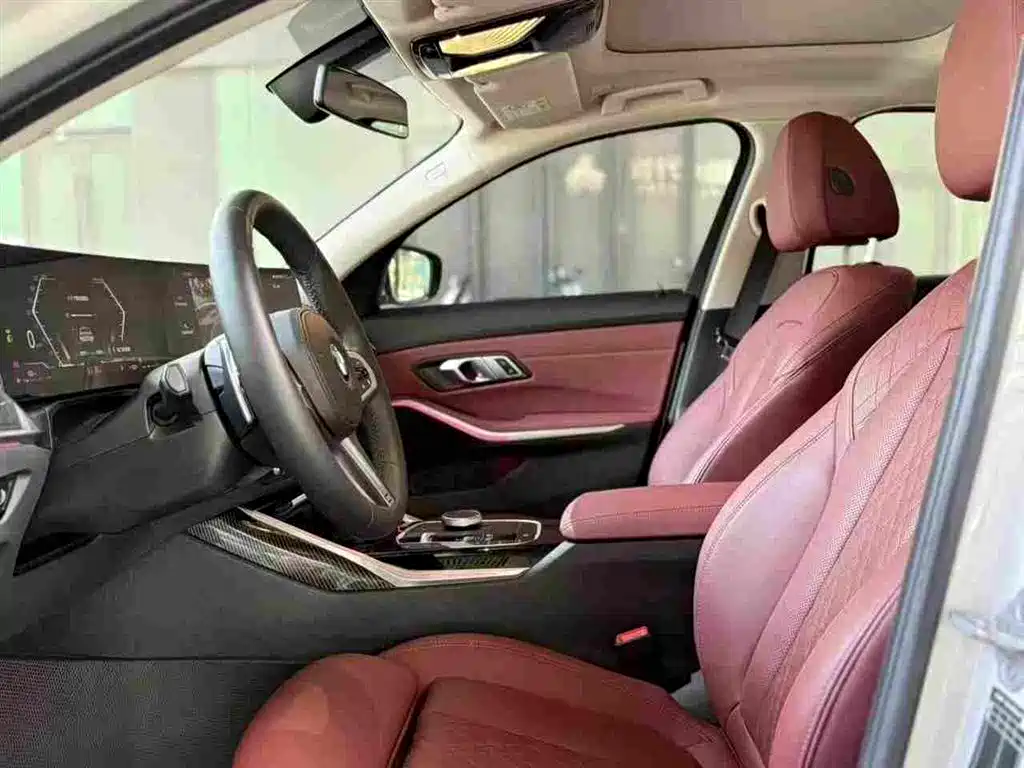 BMW 3 Series 2024