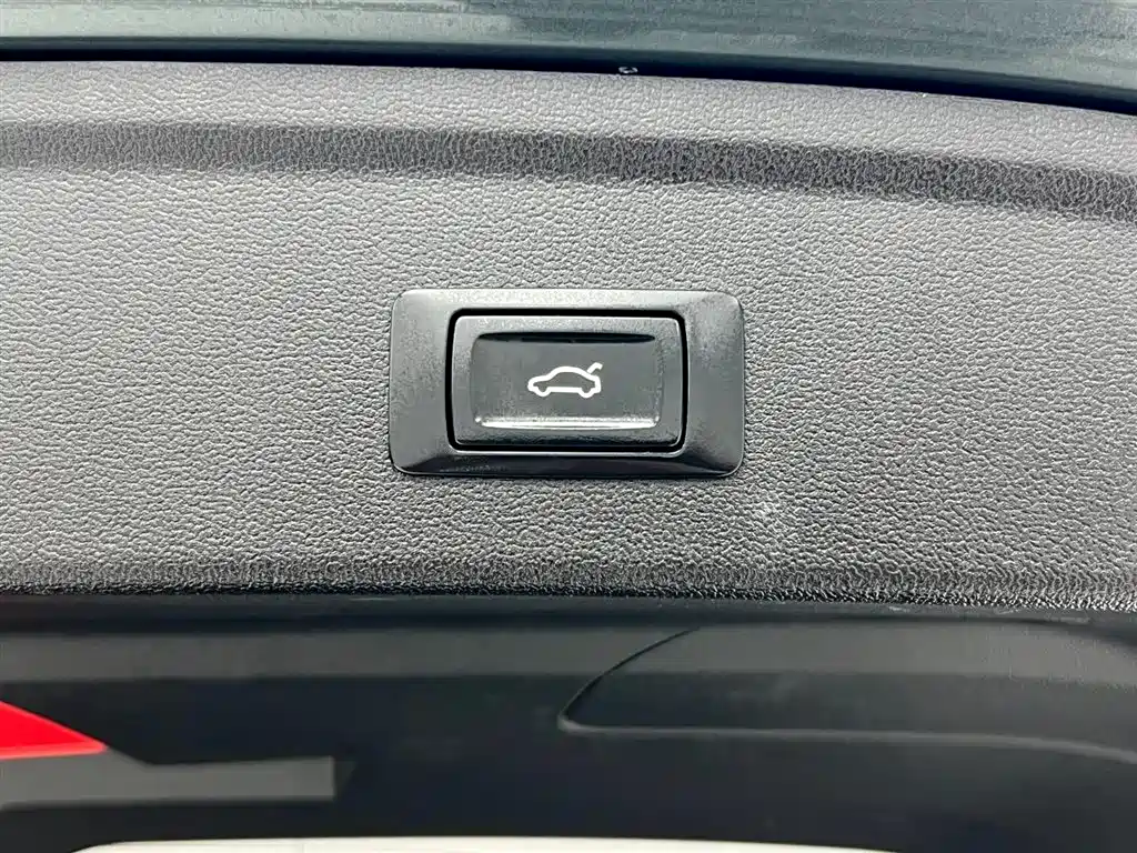 Audi A3 2022 — фото 22