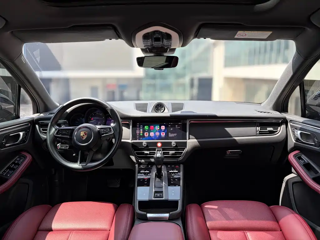 Porsche Macan 2022 — фото 11