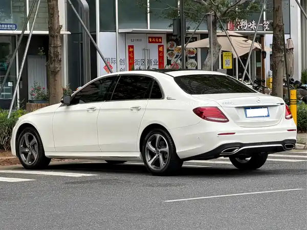 Mercedes-Benz E-Class 2018