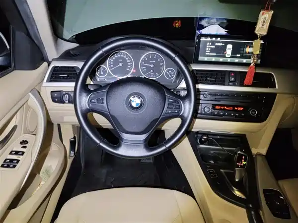 BMW 3 Series 2014