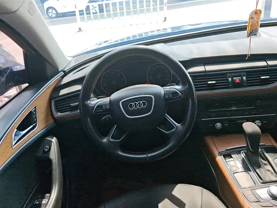 Audi A6L 2018 — фото 15