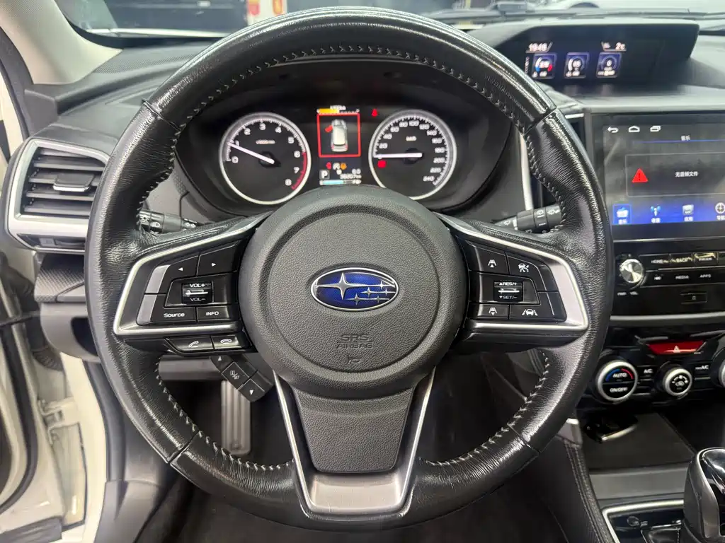 Subaru Forester 2021 — фото 11