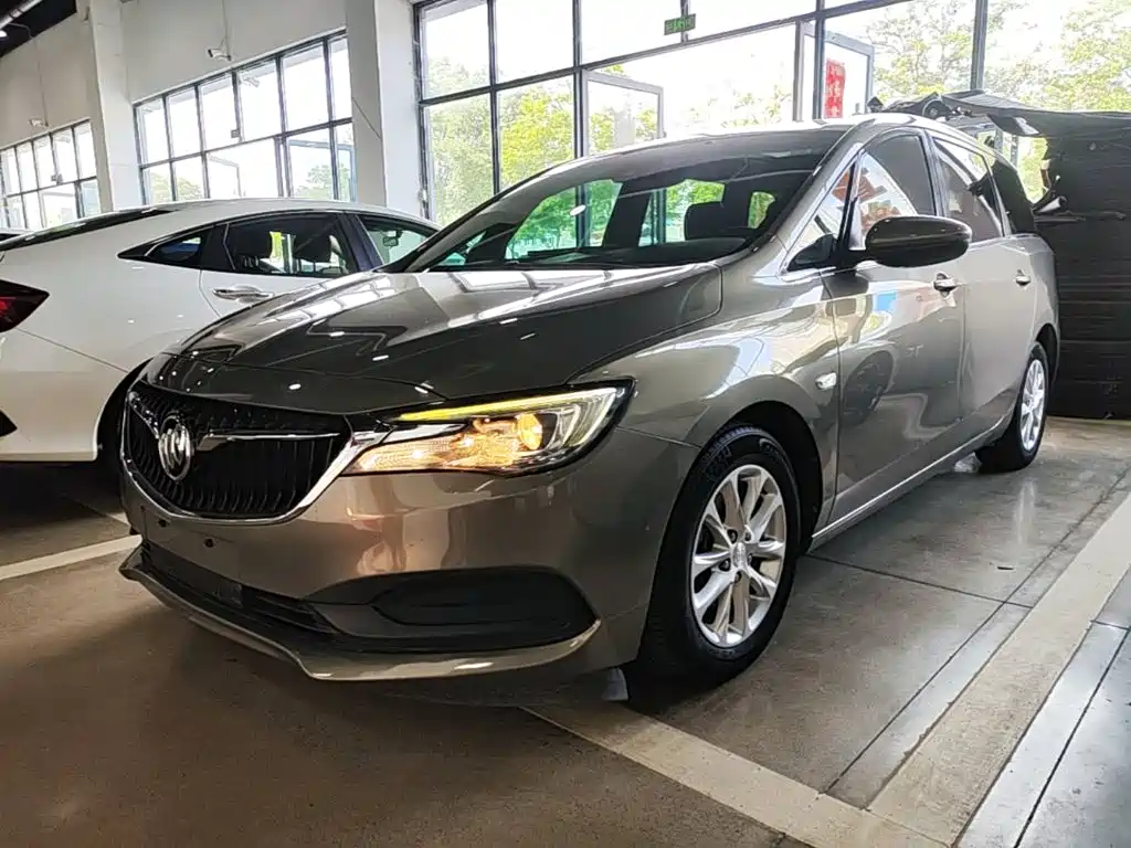 Buick GL6 2018