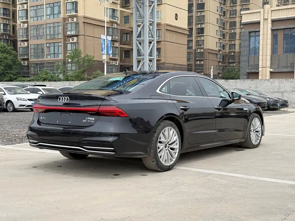 Audi A7L 2023 — фото 6