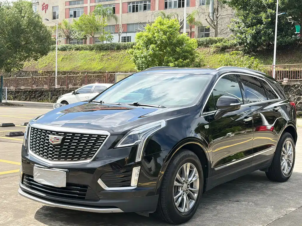 Cadillac XT5 2020 — фото 1