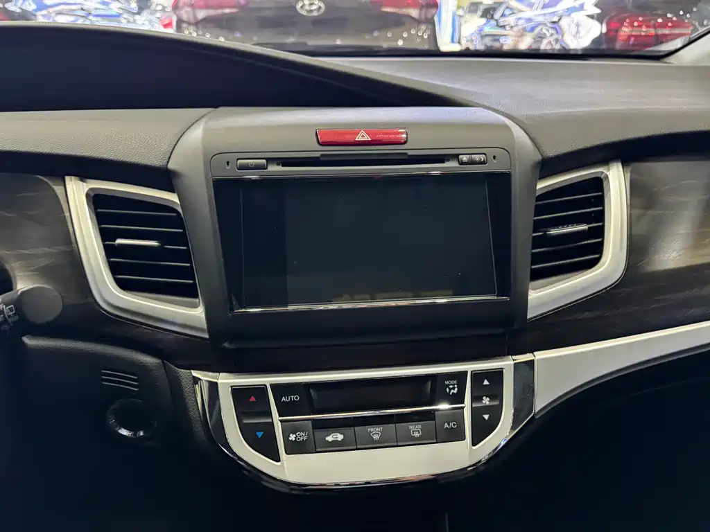Honda Jade 2019 — фото 15