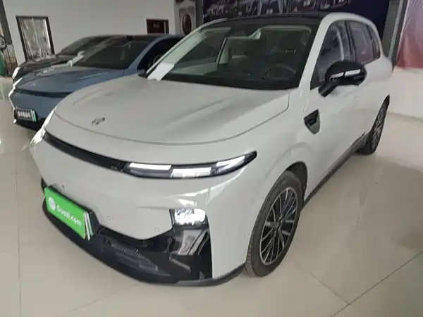 Leapmotor B10 2025