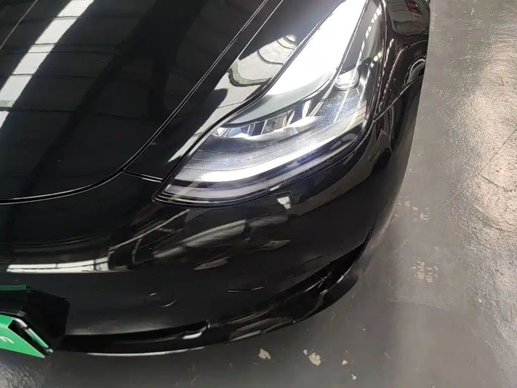 Tesla Model 3 2023 — фото 24