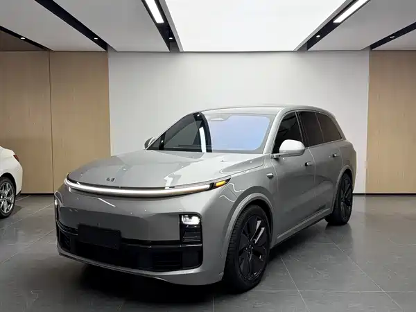 Li Auto L8 2022