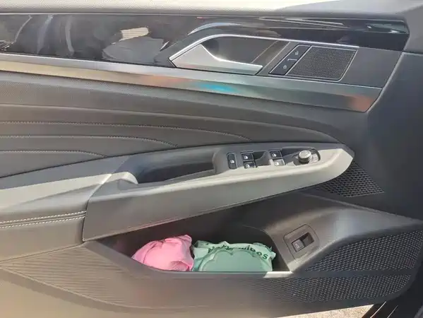 Volkswagen Passat 2025