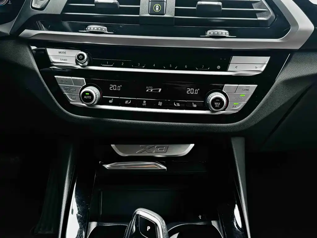 BMW X3 2020 — фото 11