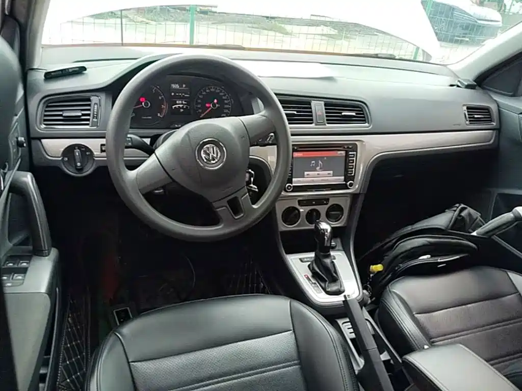 Volkswagen Gran Lavida 2015 — фото 10