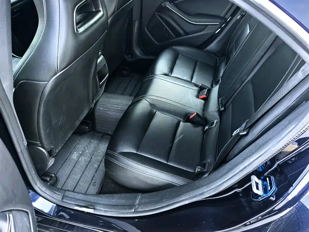 Mercedes-Benz CLA 2018 — фото 15