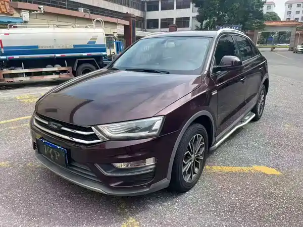 Zotye SR7 2018