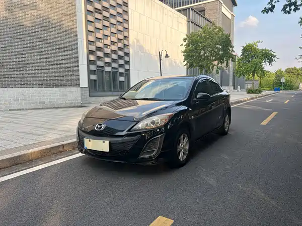 Mazda 3 Xingcheng 2012