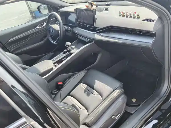 Geely Xingrui 2023