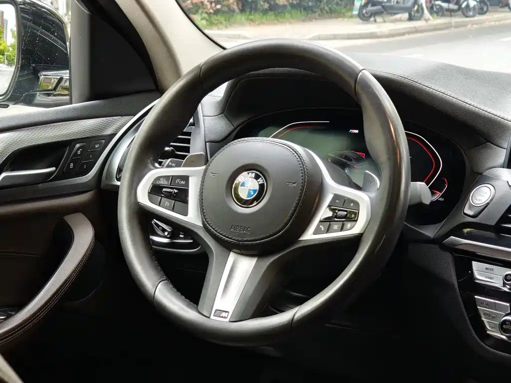 BMW X4 2020 — фото 4