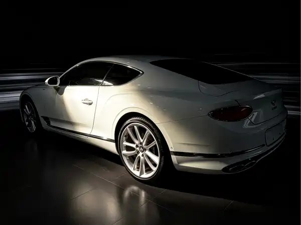 Bentley Continental 2020