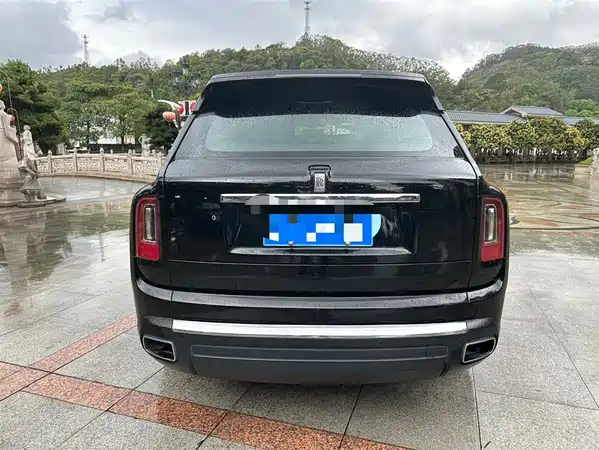 Rolls-Royce Cullinan 2018
