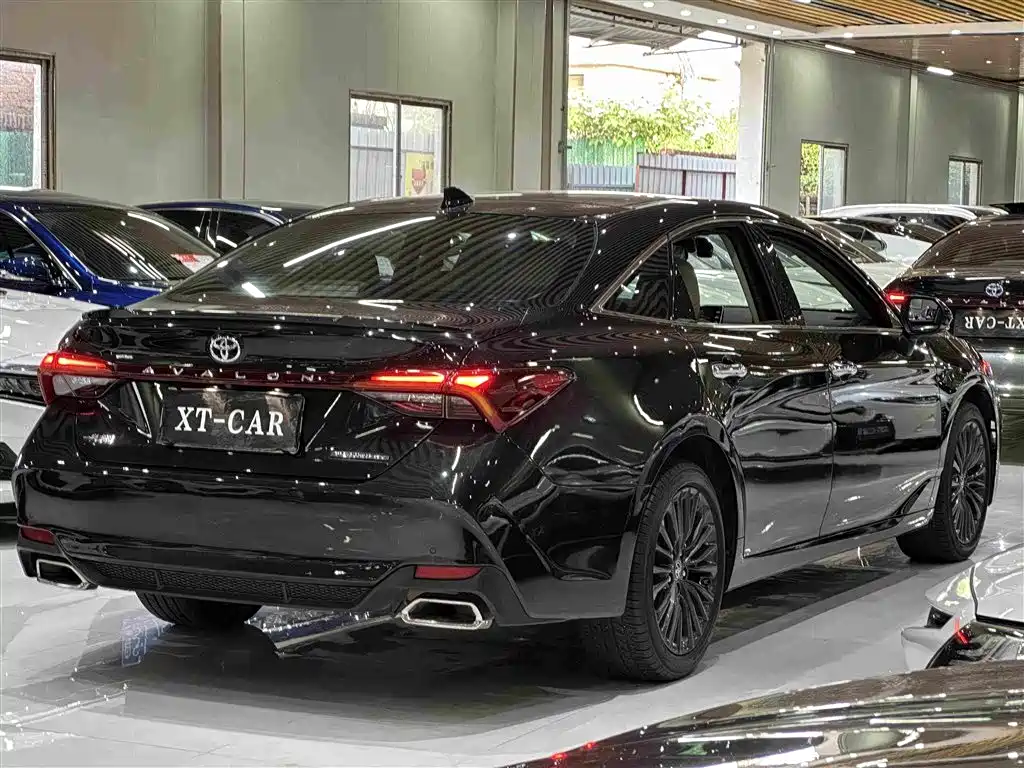 Toyota Avalon 2019 — фото 14