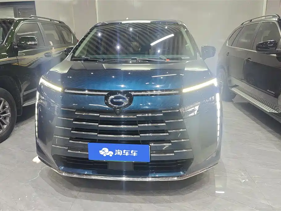 GAC Motor E8 PHEV 2024 — фото 2