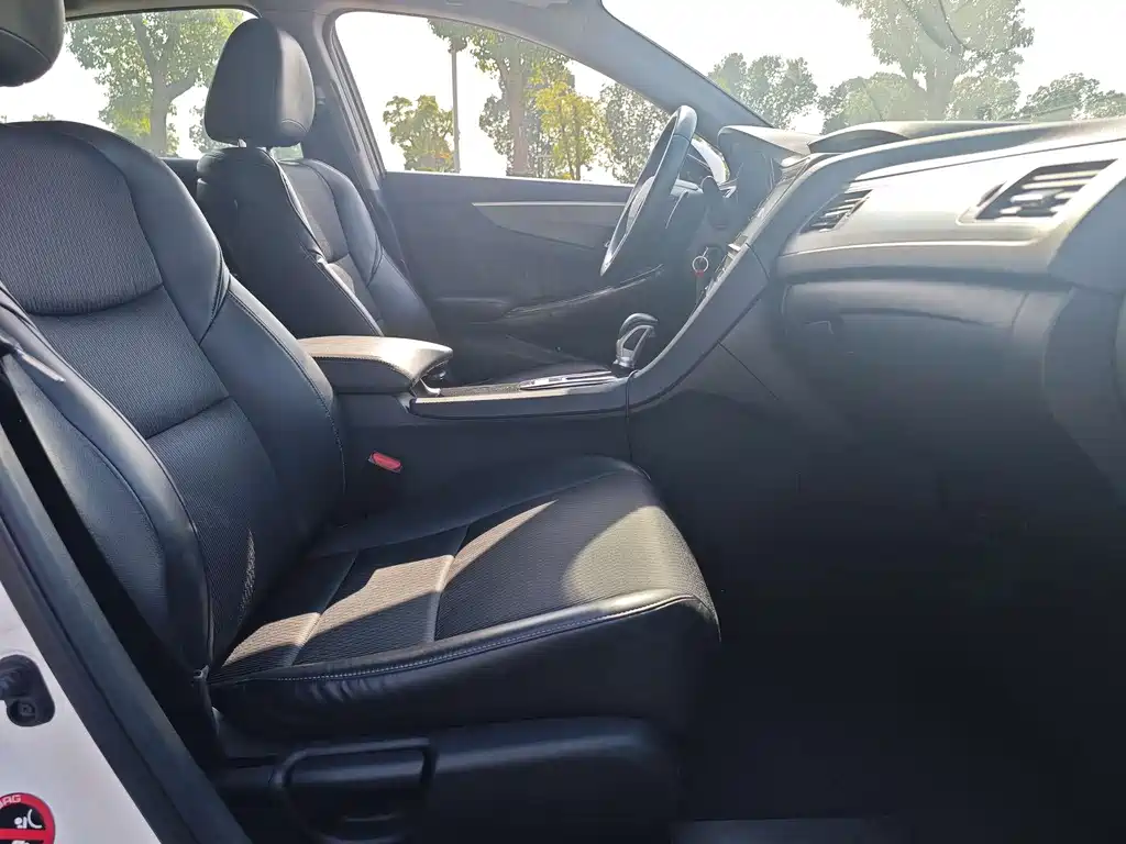 Honda Spirior 2018 — фото 12