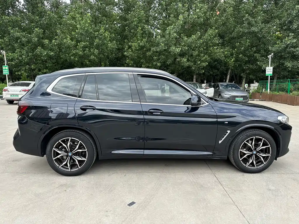 BMW X3 2022 — фото 7