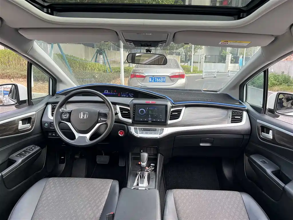 Honda Jade 2019 — фото 12