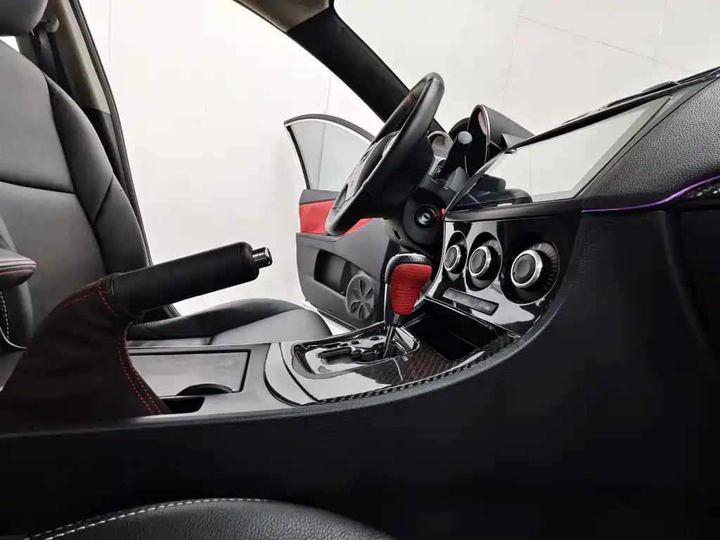 Mazda 3 Xingcheng 2015 — фото 14