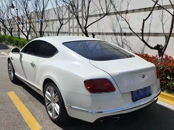 Bentley Continental 2018