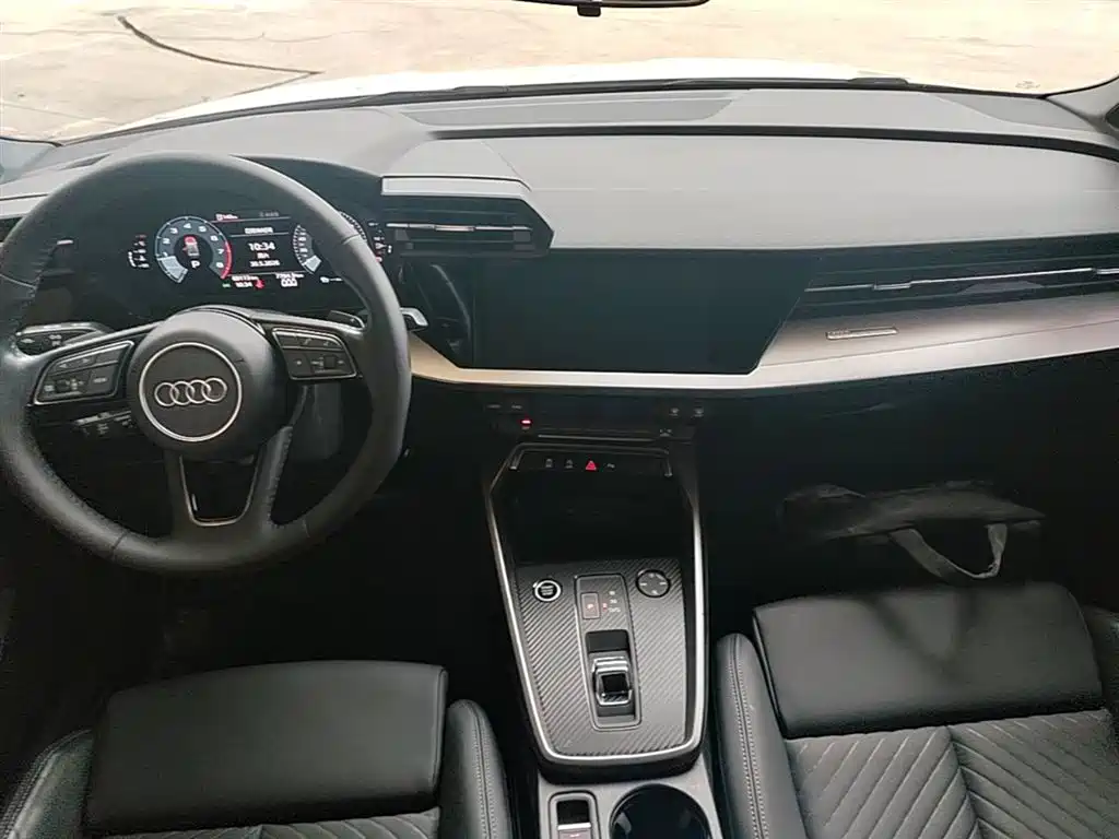 Audi A3 2022 — фото 10