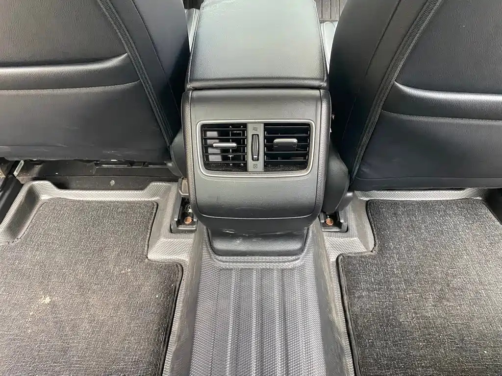 Honda Accord 2019 — фото 13