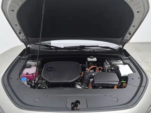 Geely Galaxy Star 6 2025