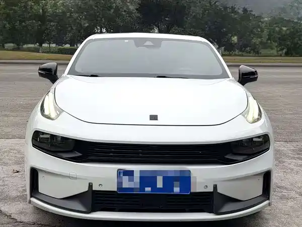 Lynk & Co 03 2019